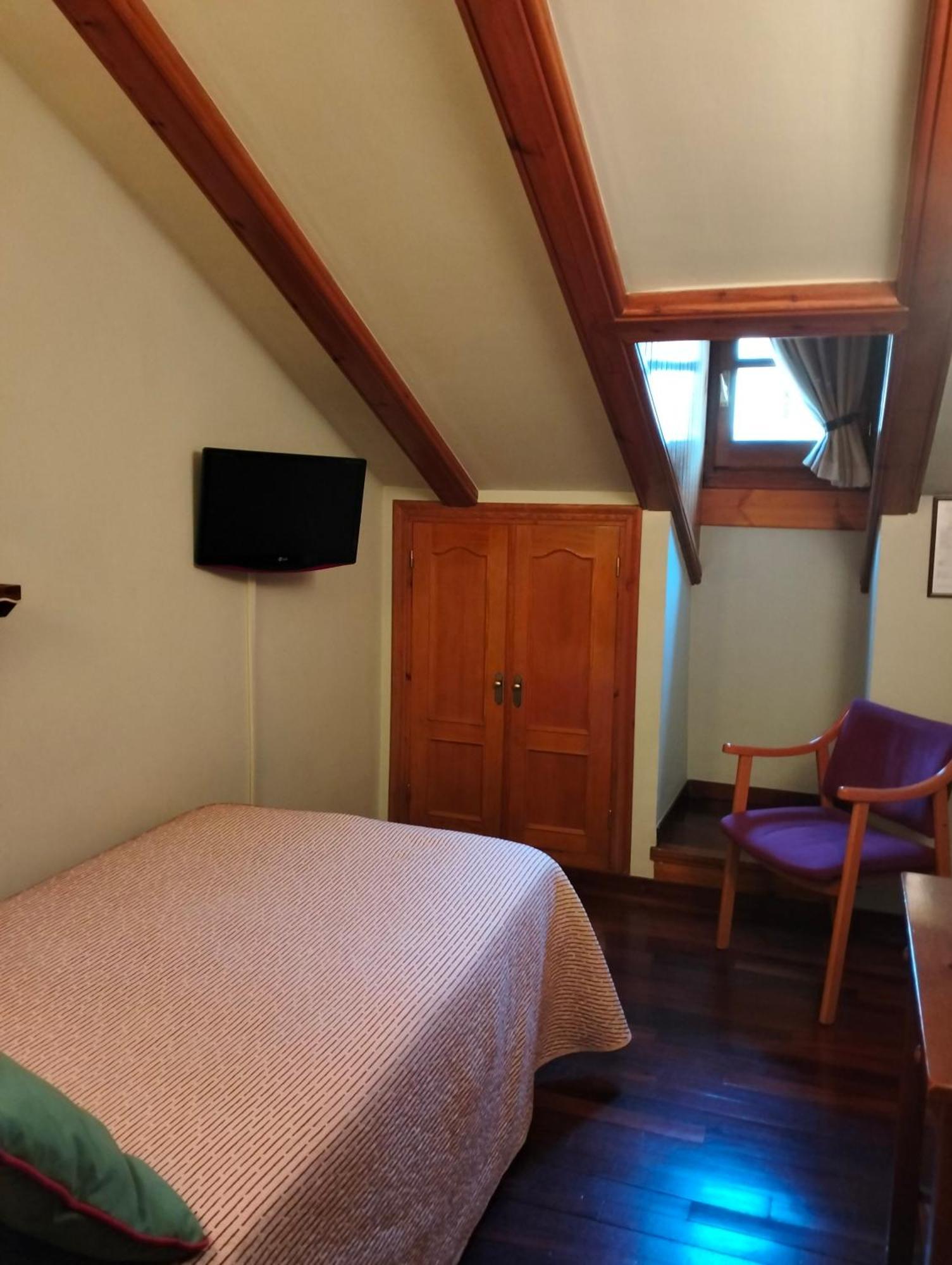 Hotel Aragueells بيناسكي المظهر الخارجي الصورة